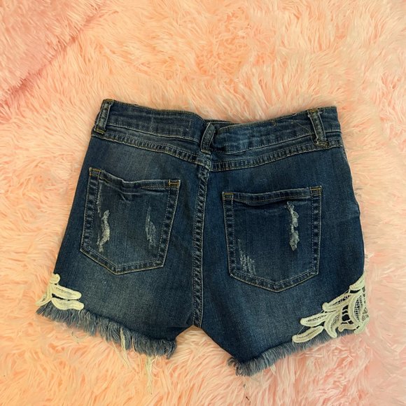 Papaya High-Rise Denim Shorts with Lace Detail size M - Picture 2 of 2